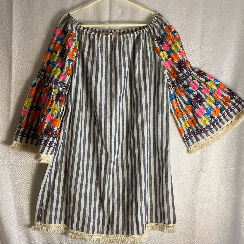 Philosophy Gray and White Off-Shoulder Sundress with Bishop Sleeves with tassels